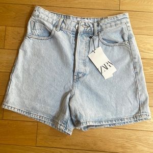 NWT Zara Mom Jean Shorts - size 6